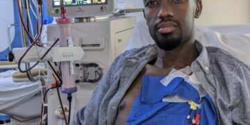 Jordan Mukubu Akeneye Ubufasha Bwo Kwivuza Impyiko Byihuse – Turengere Ubuzima Bwe